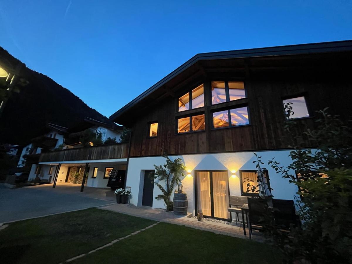 Ferienhaus Ragg カウナータール エクステリア 写真